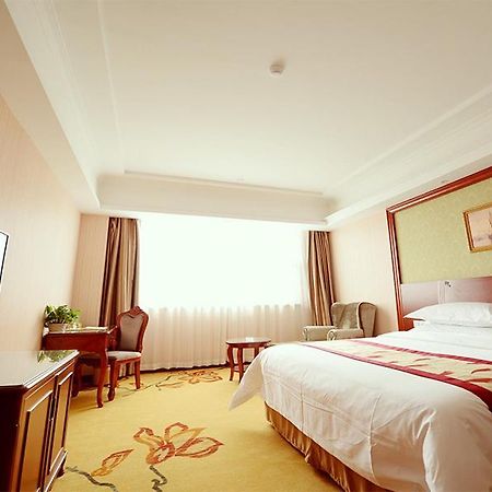 Vienna Hotel Shanghai Jiading New City Exterior foto